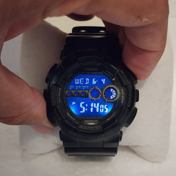 Casio G Shock Black - Digital GD100 - Picture 2 of 9